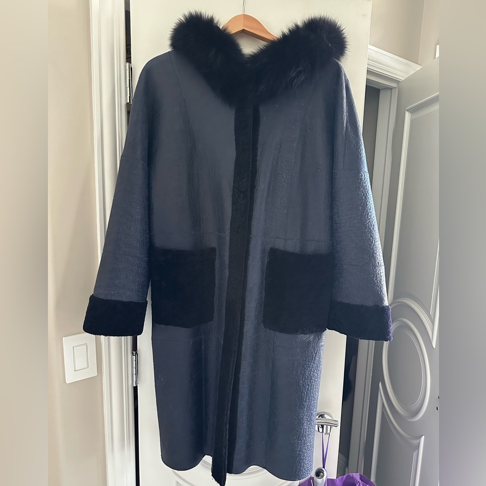 Navy real fur coat - NWT!